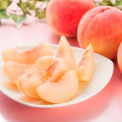 Babcock Peach Tree 9 Babcock Peach Tree -Garden Oasis Babcock Peach 2