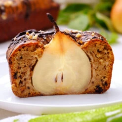 Warren Pear Tree -Garden Oasis Warren Pear Tree 3